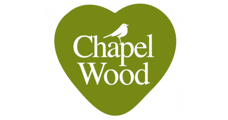ChapelWood anglická značka vtáčich kŕmitok a napájadiel