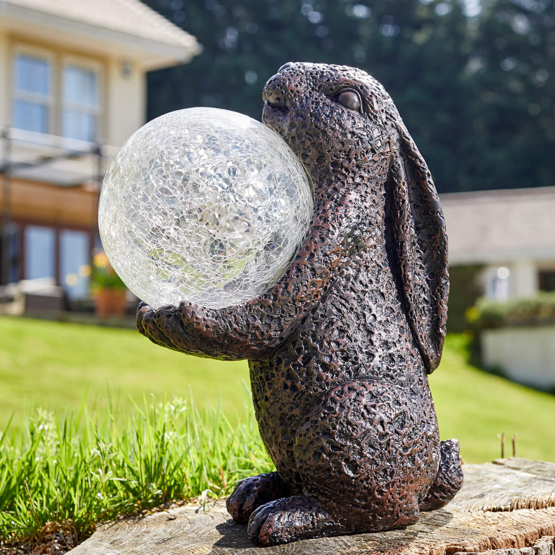 Hare Magic ⸱ solárna dekorácia do záhrady
