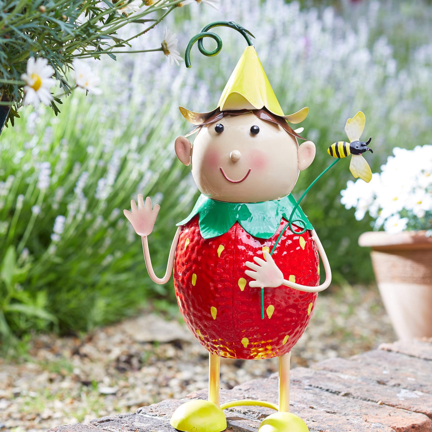 Strawberry Friends ⸱ kovové figúrky jahodníkov