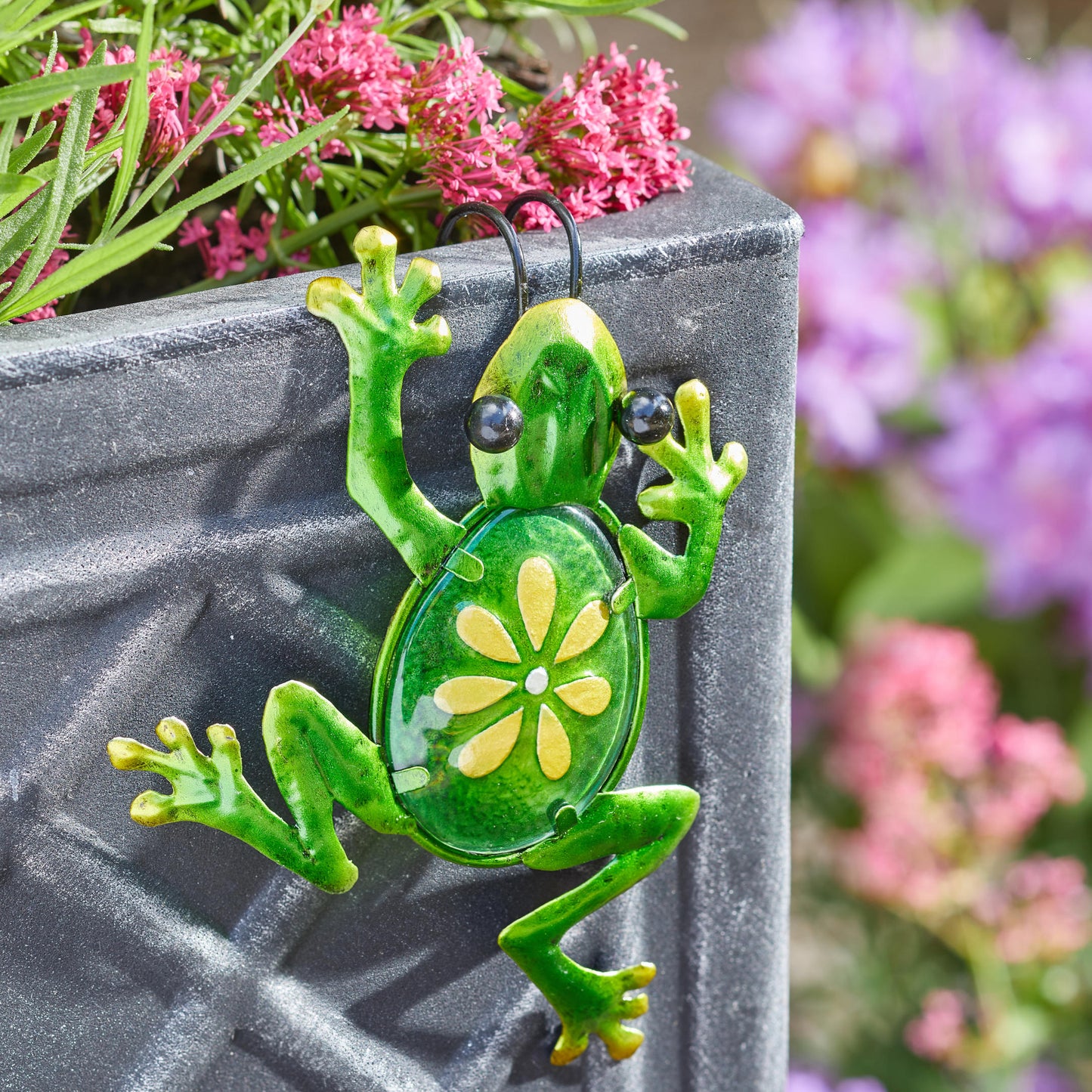 Fancy Frogs ⸱ dekorácia na kvetináč so žabami