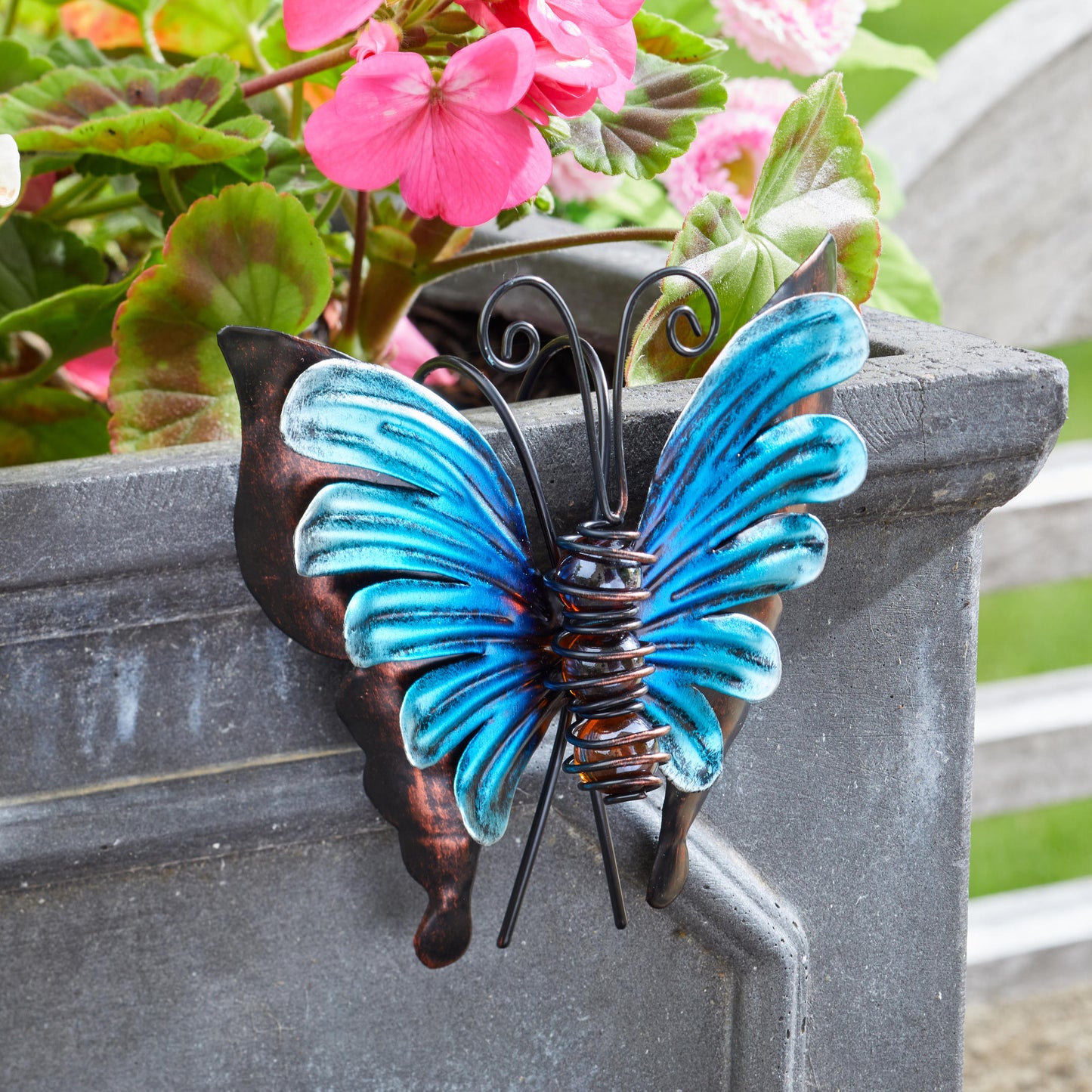 Bella Butterflies ⸱ dekorácia na kvetináč s motýľmi