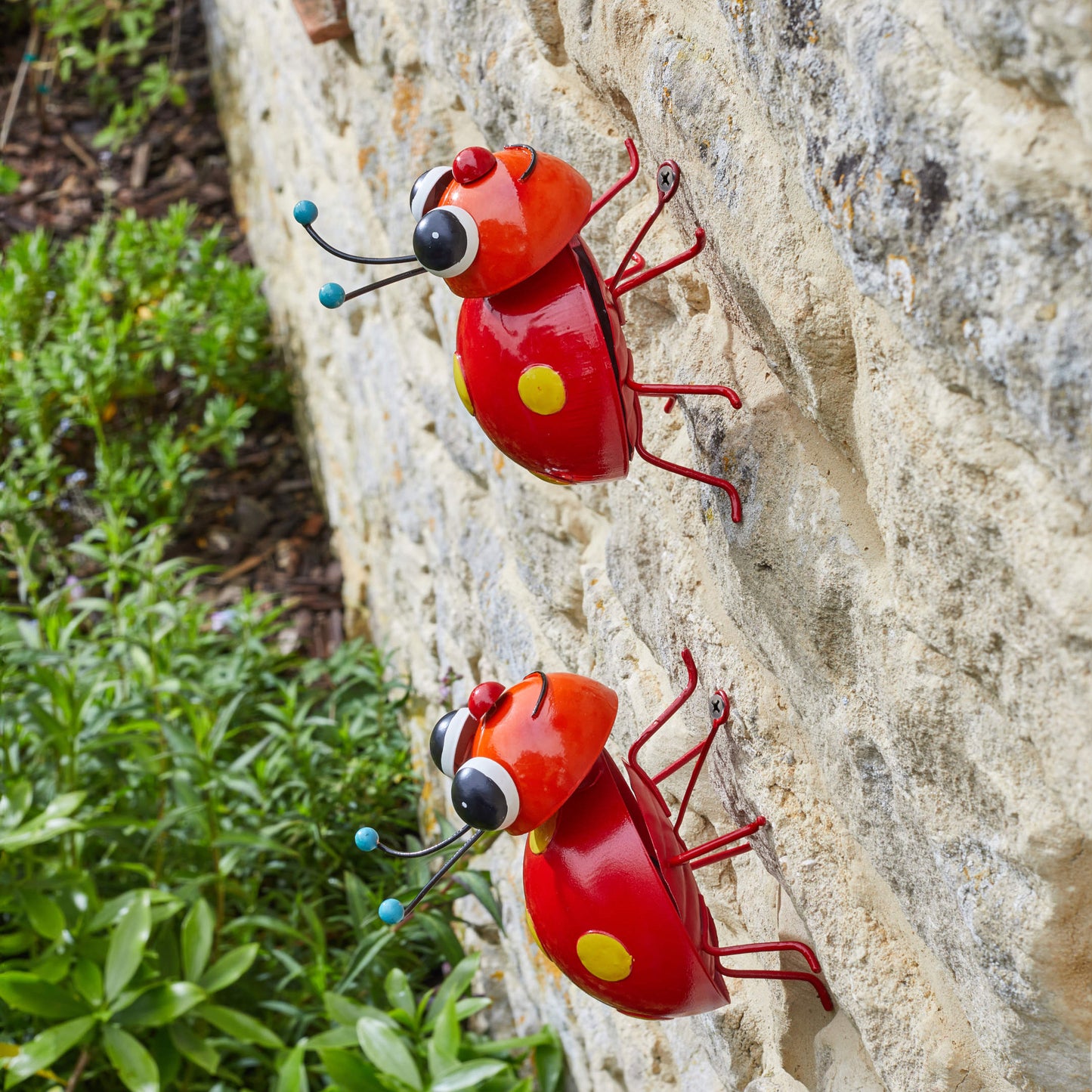 Loony Ladybug ⸱ kovové figúrky lienky