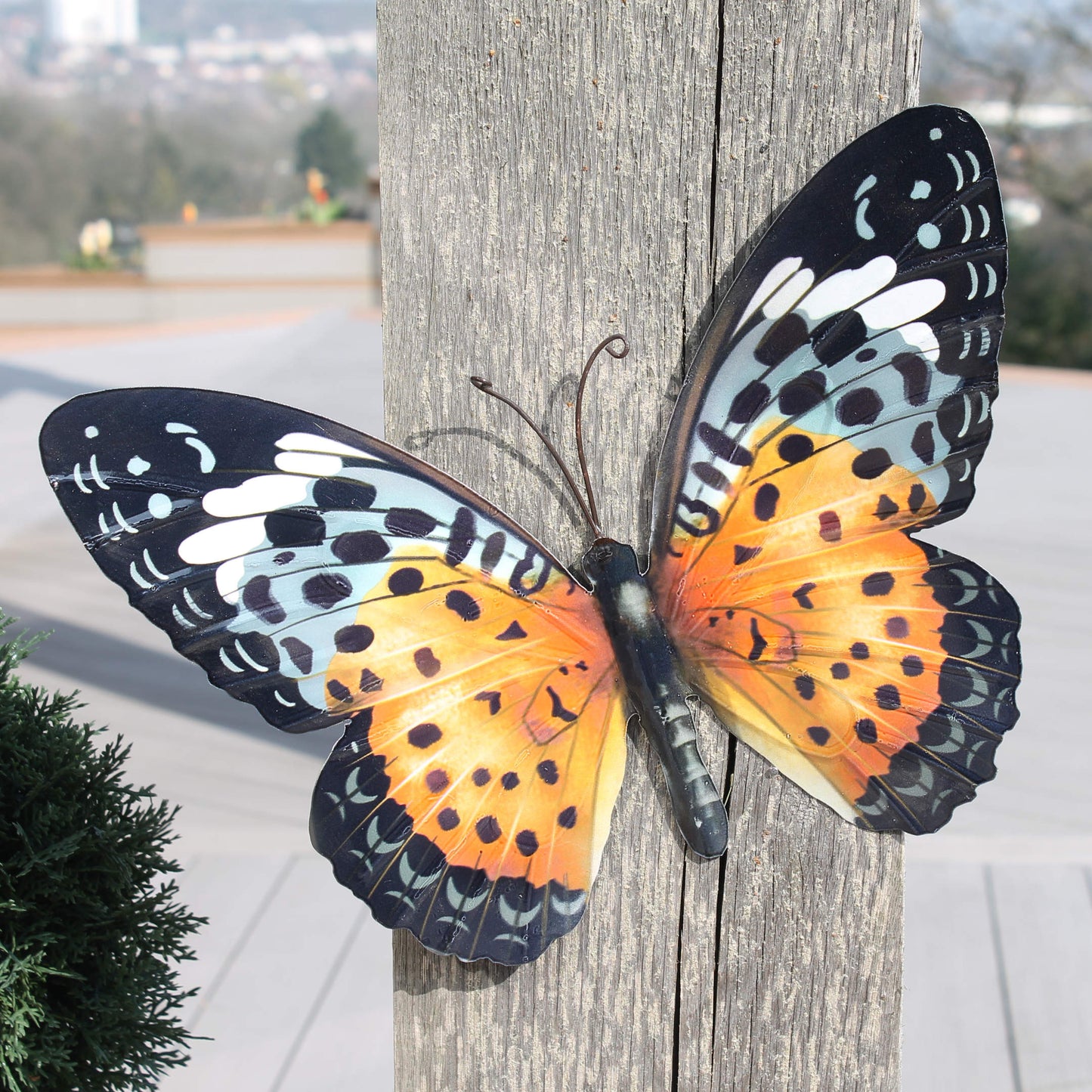Large Butterfly Orange ⸱ kovový oranžový motýľ
