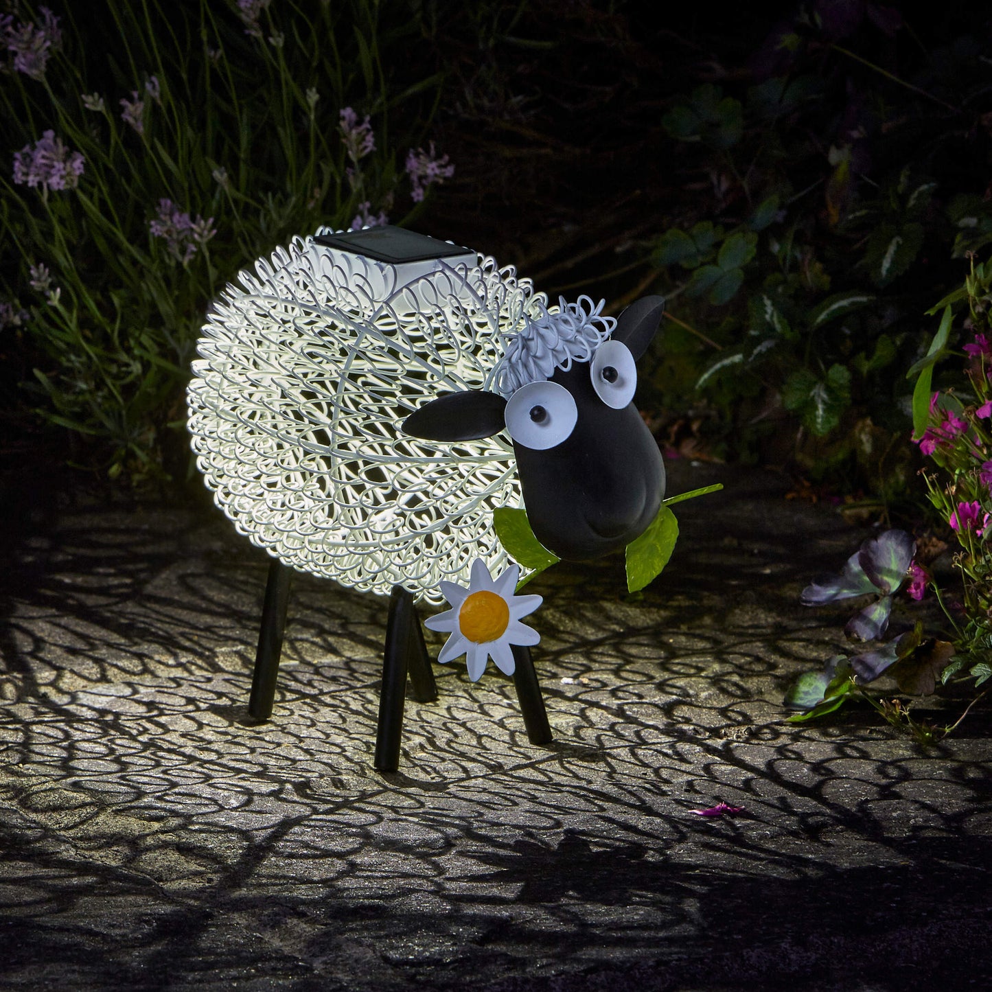 Silhouette Dolly Sheep ⸱ solárna dekorácia
