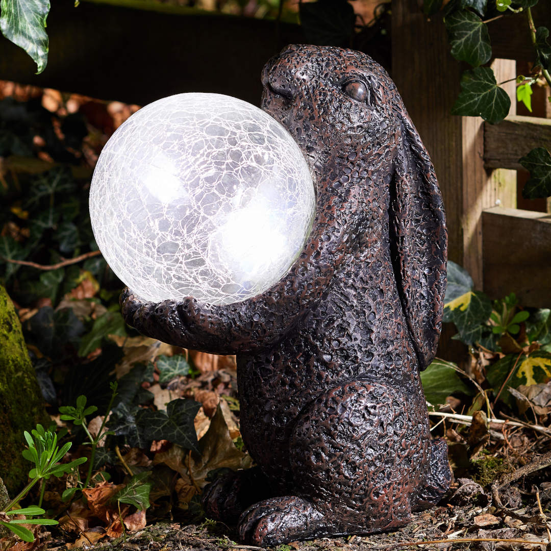Hare Magic ⸱ solárna dekorácia do záhrady