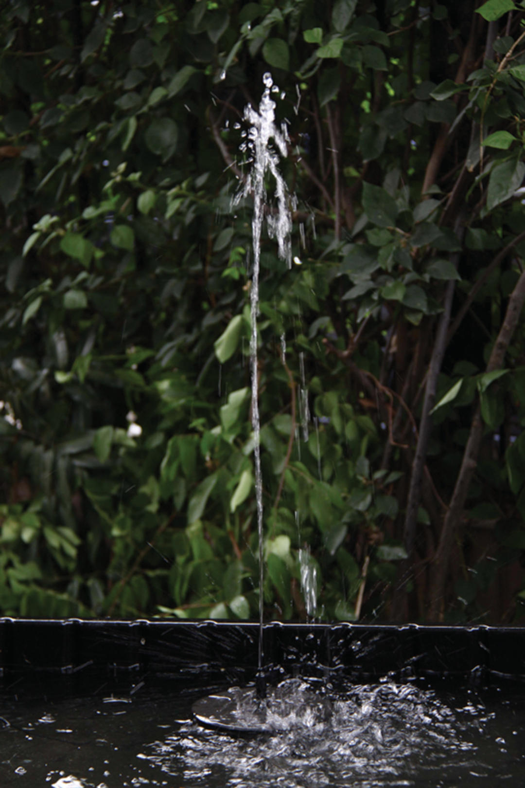 Sunjet 500 Water Pump ⸱ solárny vodotrysk s osvetlením do záhradného jazierka