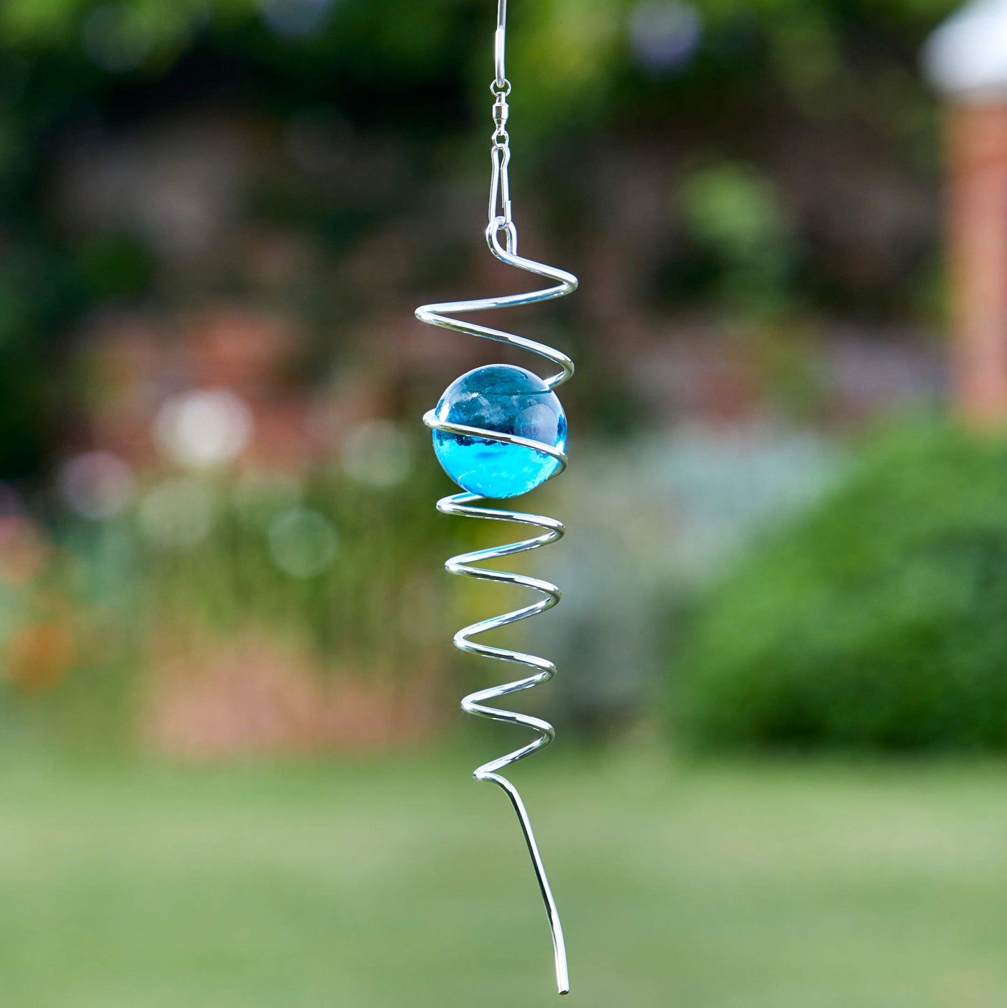 Veterná špirála - blue spinning helix od Flamboya