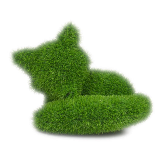 Sleeping Fox ⸱ figúrka z umelej trávy