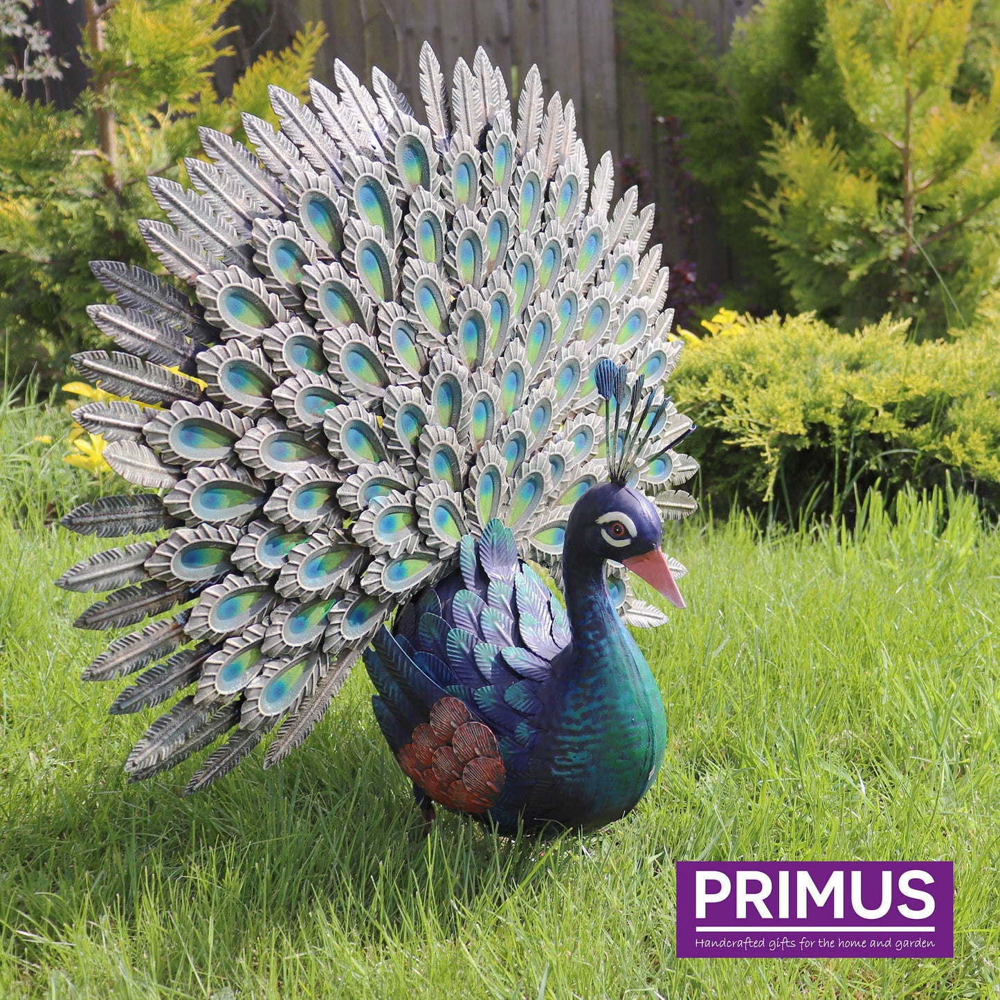 Large Peacock ⸱ kovová socha páva